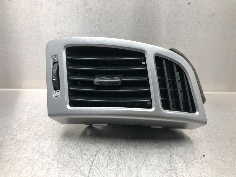 DASHBOARD LUCHTROOSTER Hyundai i20 (01-2008/12-2015), Gebruikt, Hyundai