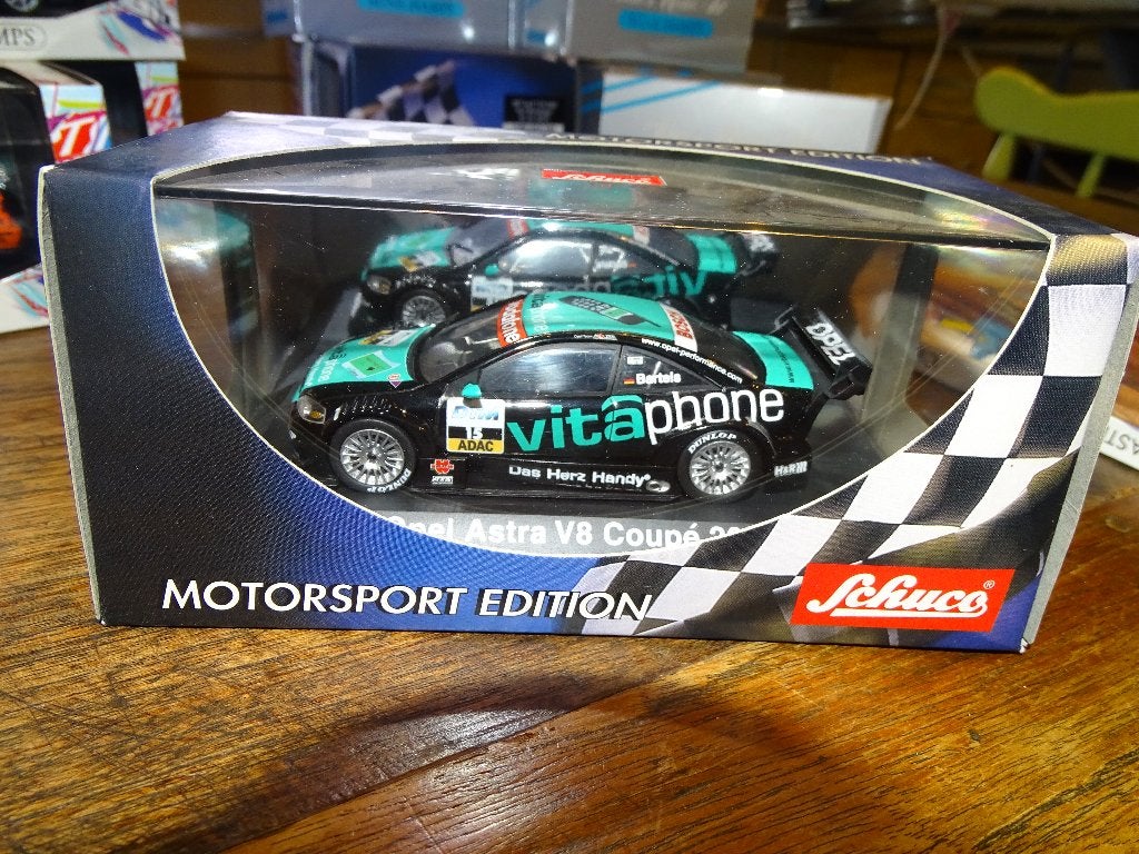 Schuco Opel Astra V8 Coupe 2002 Bartels 1/43, Enlèvement ou Envoi, Neuf, Voiture, Schuco