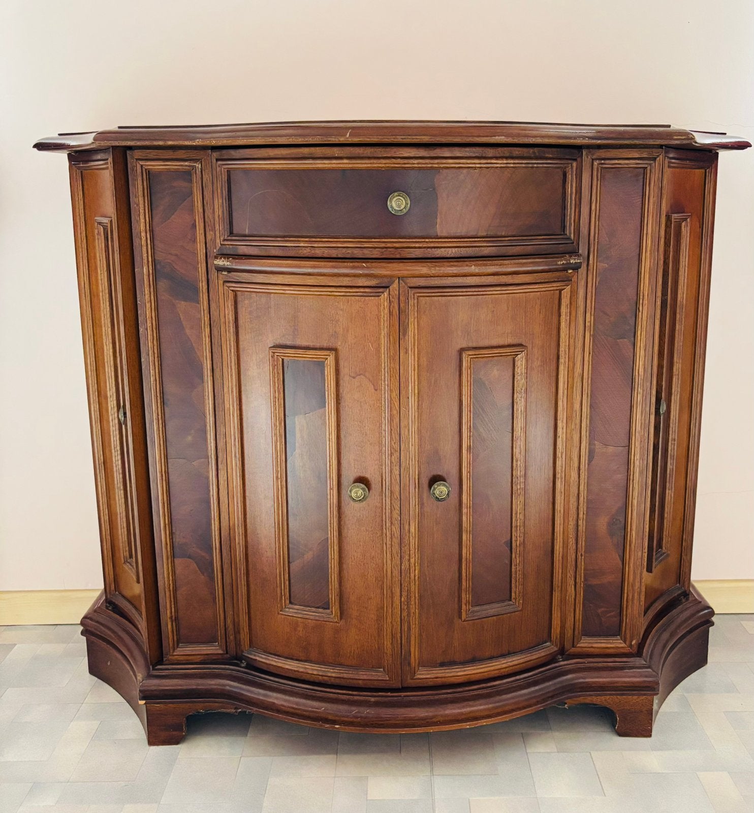 Commode classique + miroir assorti, Enlèvement