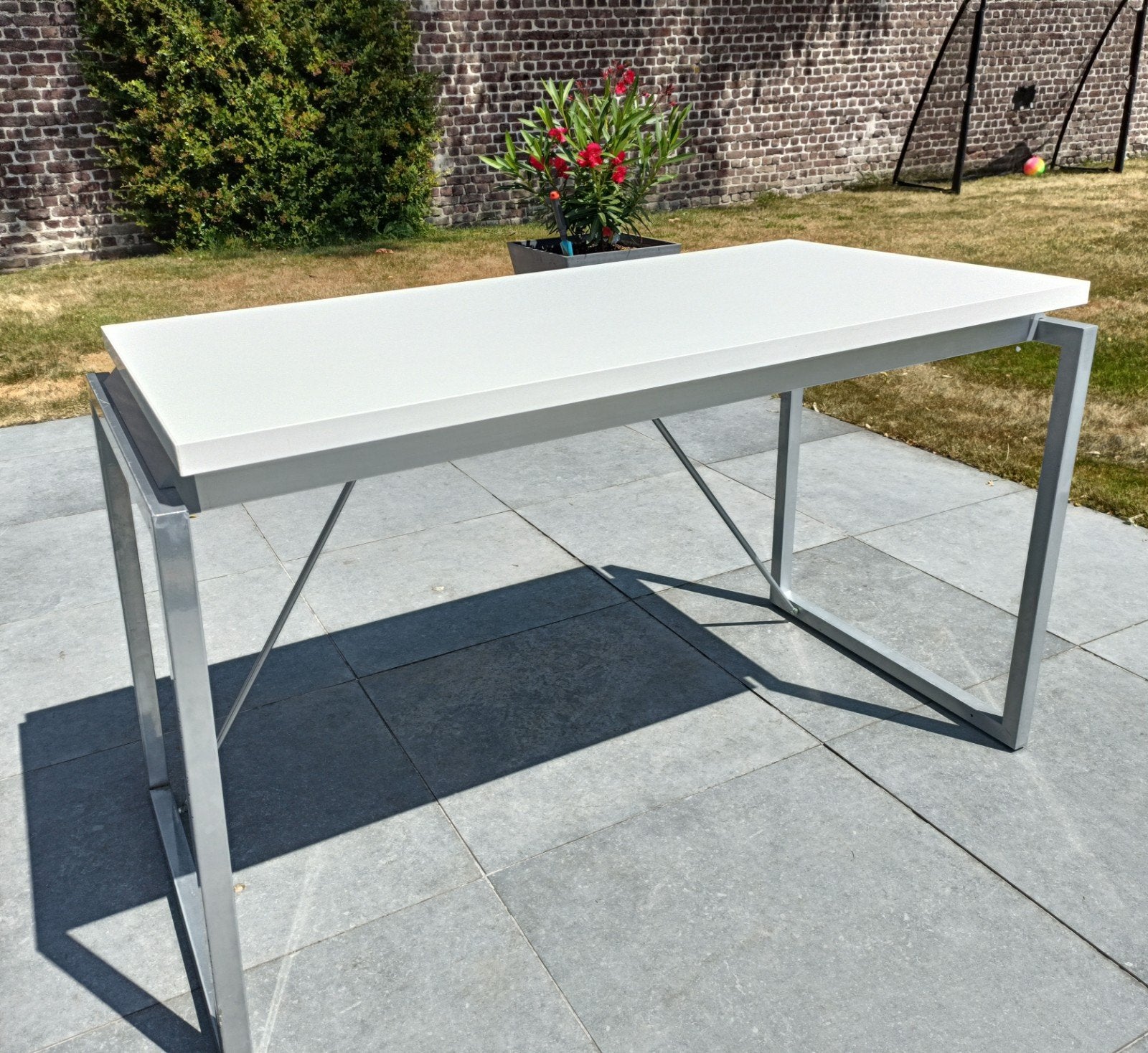Bureau, Enlèvement