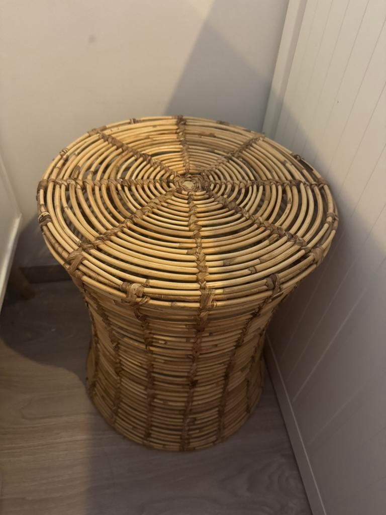 Kleine puf nog heel goed, Huis en Inrichting, Ophalen of Verzenden, Zo goed als nieuw
