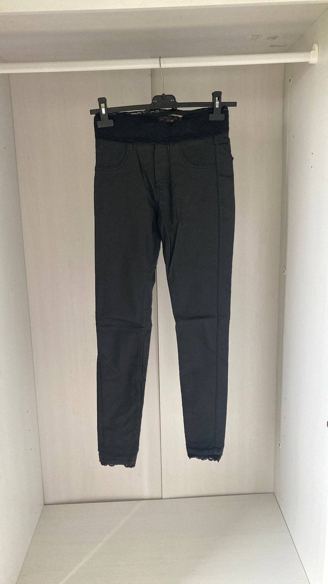 Pantalons avec dentelle femme, Kleding | Dames, Zwart, Ophalen of Verzenden, Zo goed als nieuw, Maat 34 (XS) of kleiner