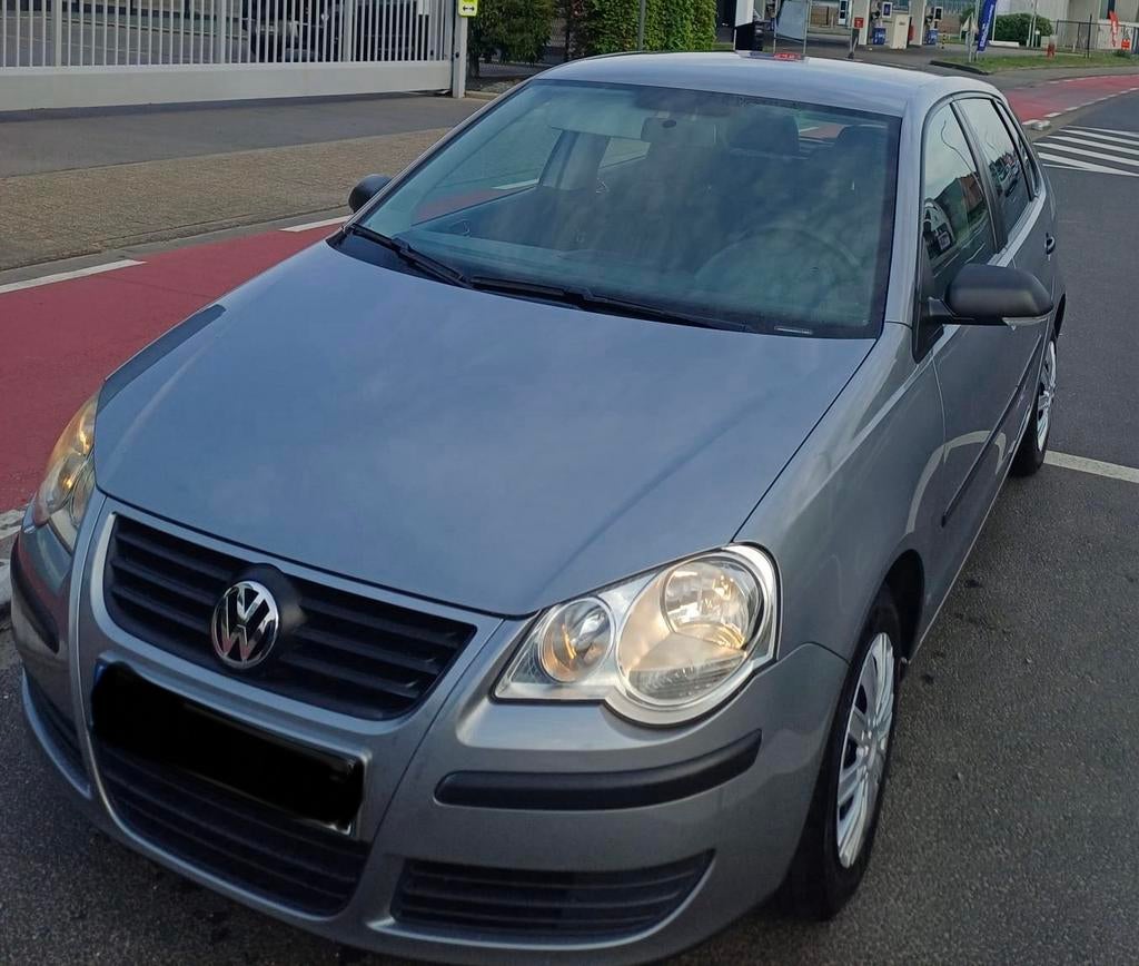 Volkswagen Polo 1.2i AIRCO GEKEURD VOOR VERKOOP!, Voorwielaandrijving, Euro 5, Electronic Stability Program (ESP), Zwart