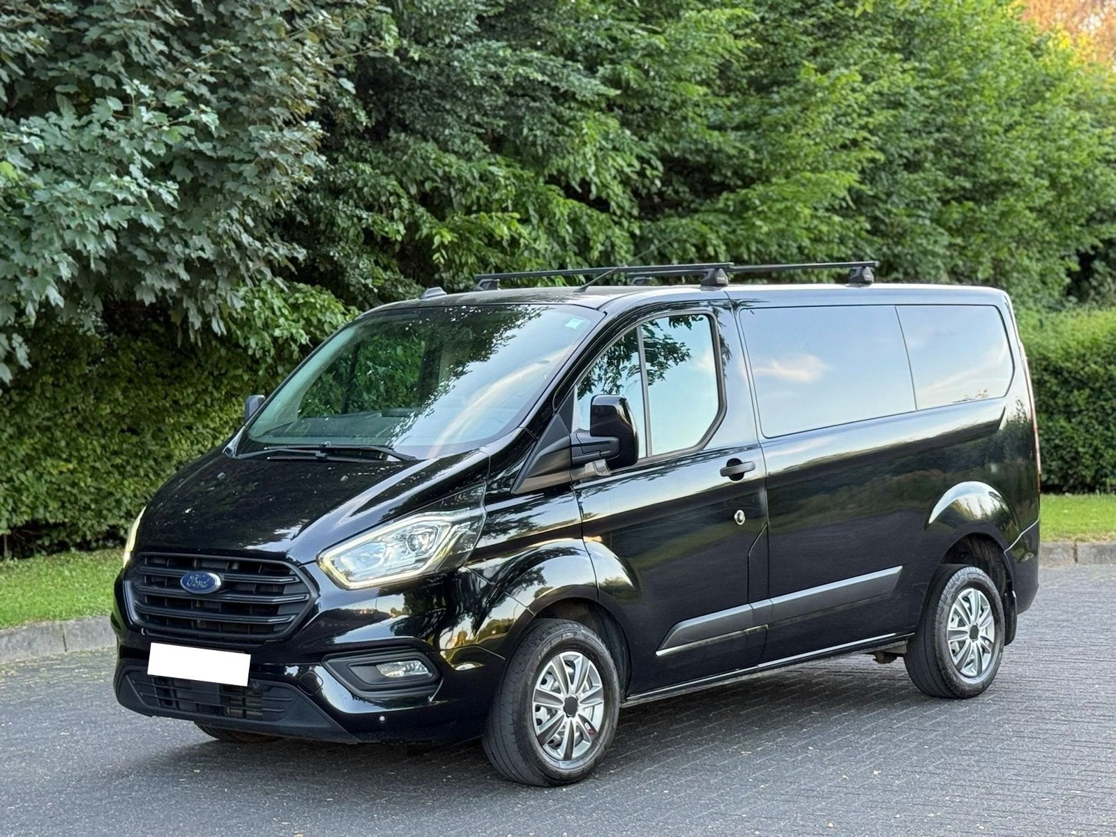 Ford Transit Custom 2.0 TDCi Double Cabine Annee 2021, Bluetooth, Achat, Boîte manuelle, Noir