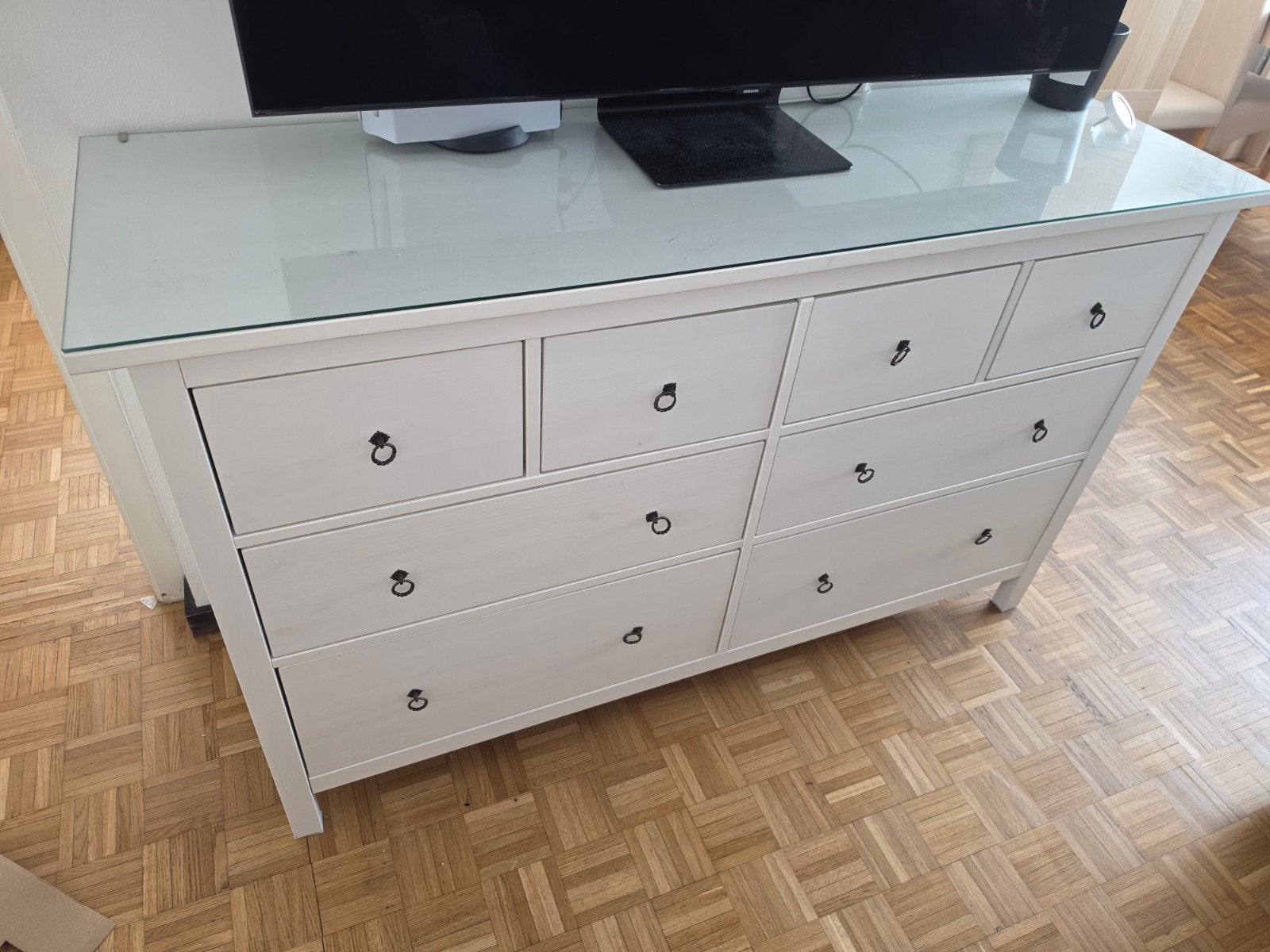 Hemnes Ikea commode, Ophalen