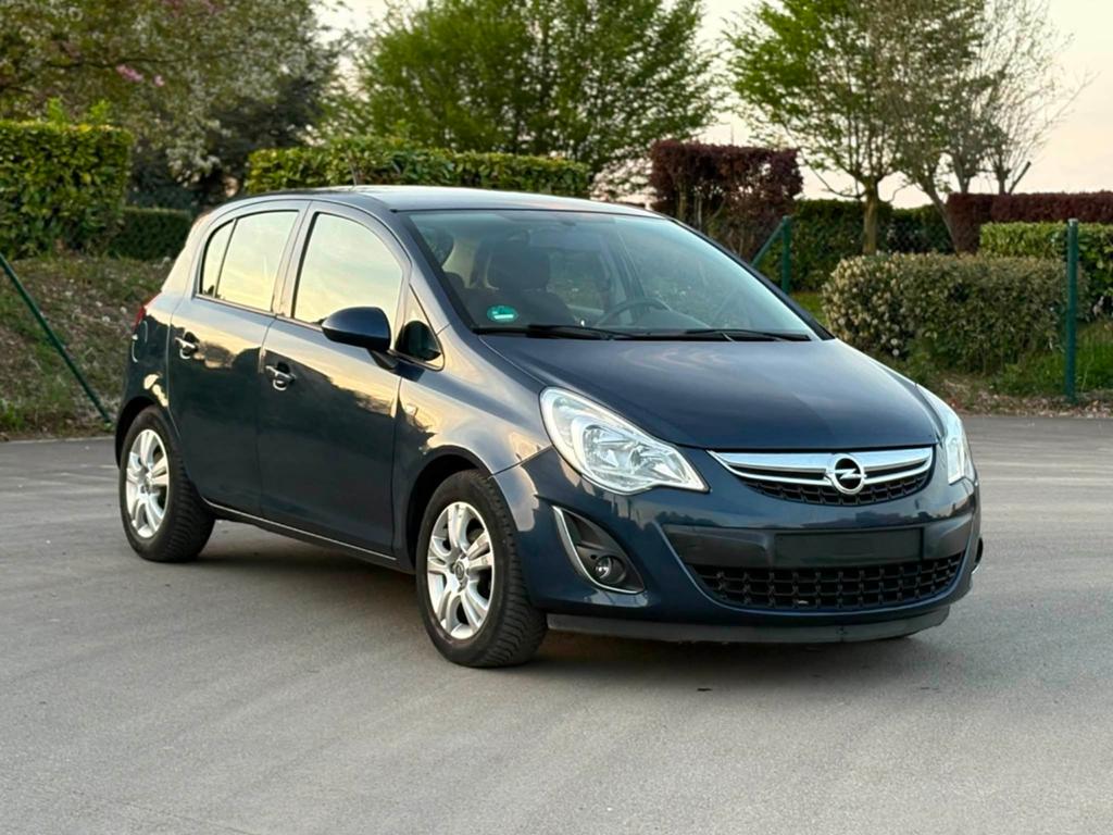 Opel corsa 30.000km ‼️‼️, Auto's, Opel, Automaat, Particulier, Corsa, Bluetooth