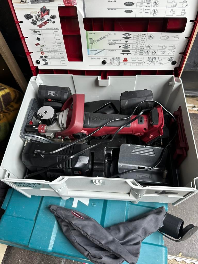 Lamello zeta P2 met 2 x accu, Ophalen, Zo goed als nieuw, Accu, Lamellenfrees