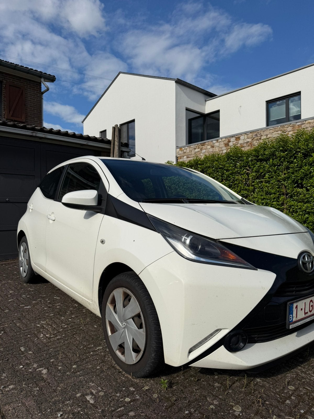 Toyota aygo, Autos, Toyota, Particulier, Aygo, Essence, 5 portes, Boîte manuelle, Blanc, Enlèvement