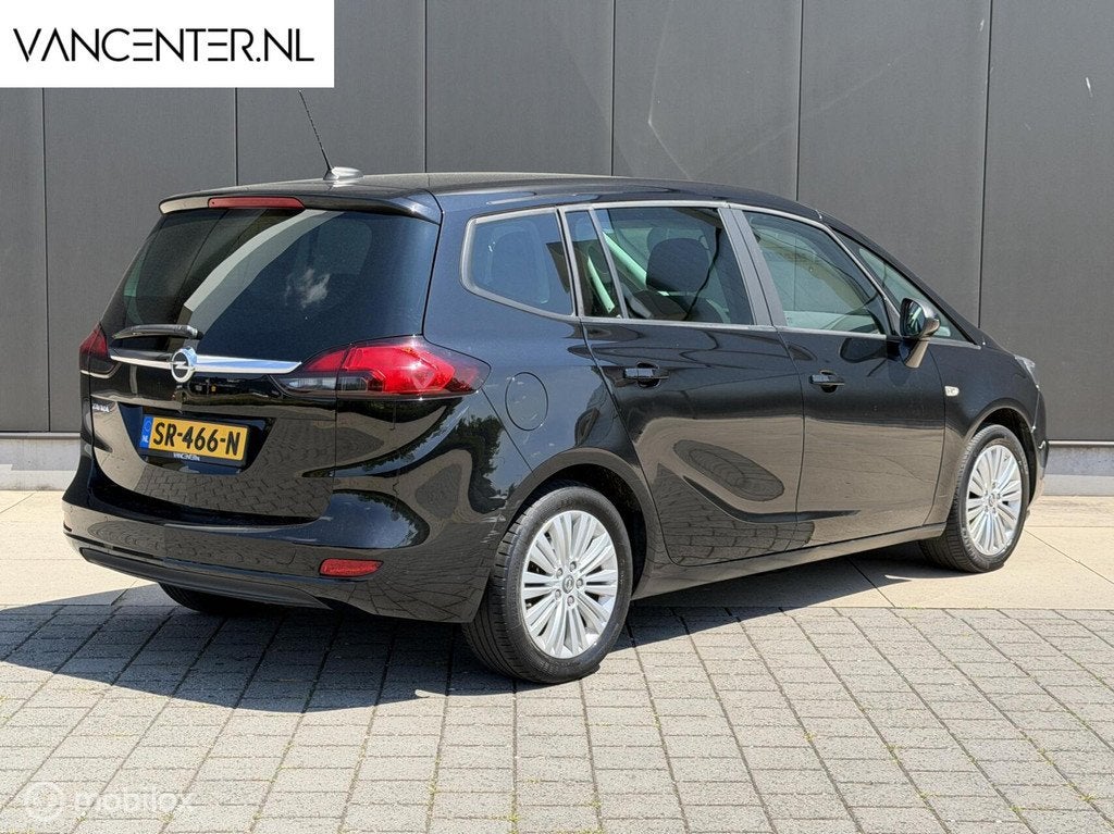Opel Zafira 1.4 Turbo 140PK 7 Persoons Apple Carplay Camera, 1513 kg, Euro 6, Entreprise, Noir