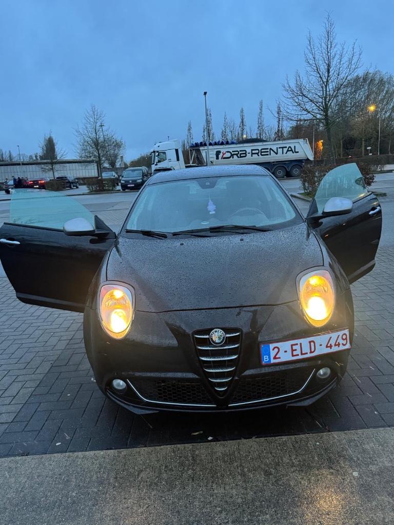 Alfa Romeo Mito, Autos, Euro 5, Achat, Noir, 1560 kg