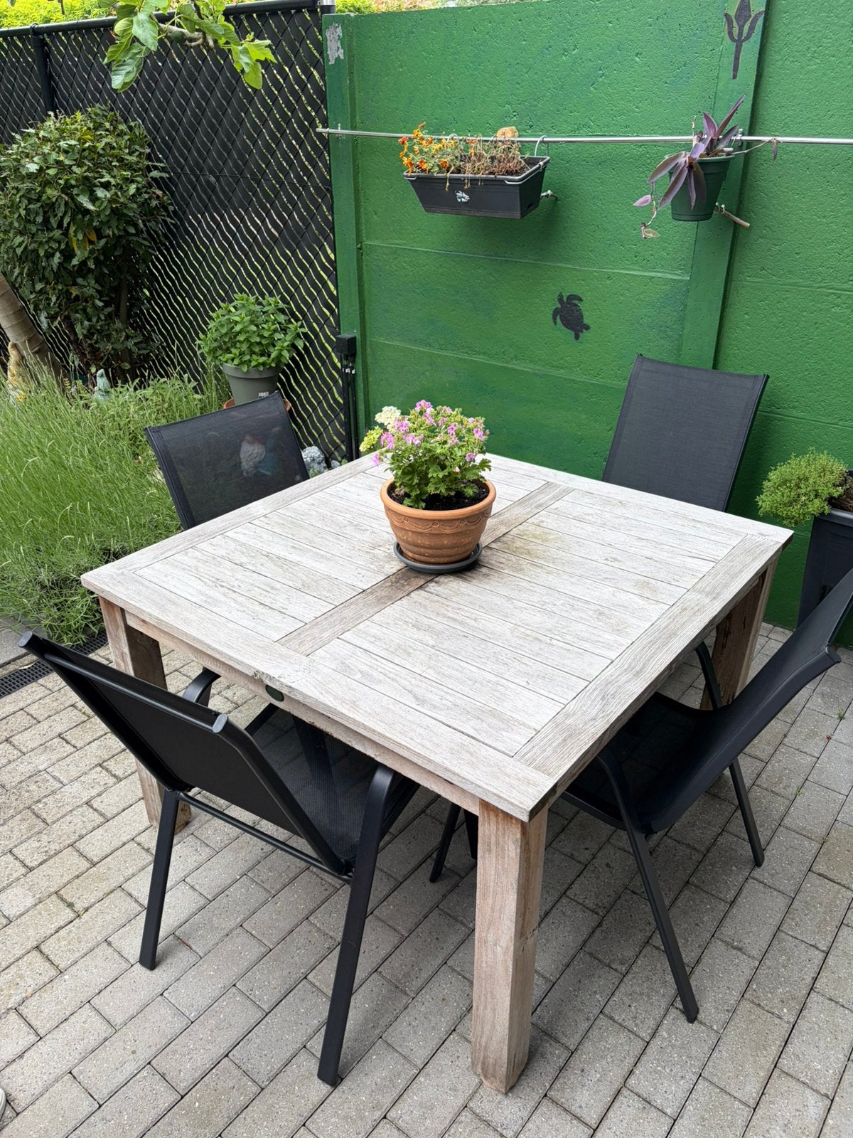 ==> te koop Teak vierkante tafel te koop <==, Ophalen, Zo goed als nieuw