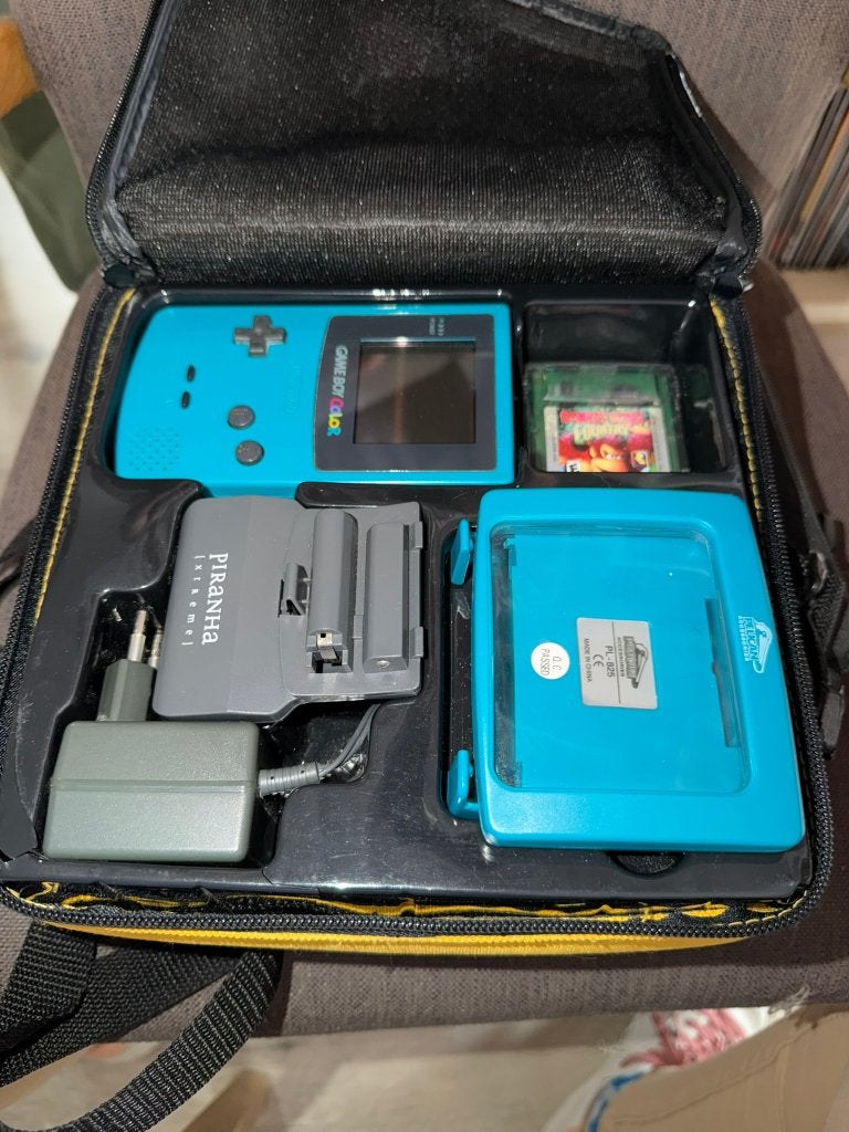 gameboy color blauw set, Games en Spelcomputers, Spelcomputers | Nintendo Game Boy, Ophalen, Zo goed als nieuw, Game Boy Color