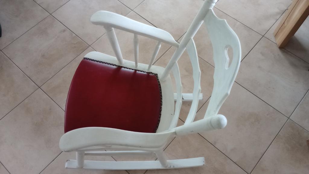 Fauteuil à bascule, Enlèvement