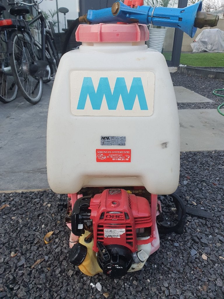 honda MM rugSproei machine in werk heel goed staat., Tuin en Terras, Bestrijdingsmiddelen, Ophalen, Zo goed als nieuw, Onkruidbestrijding