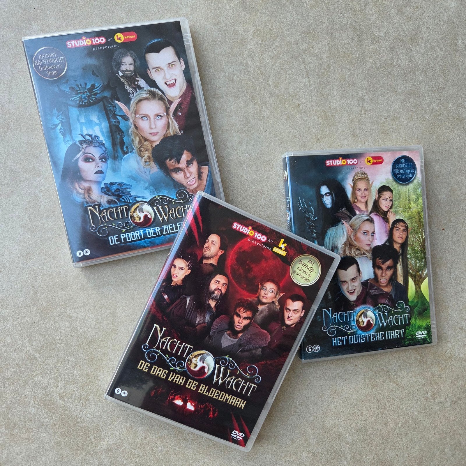Nachtwacht - lot van 3 dvd's, Enlèvement, Comme neuf, Fable ou Conte (de fées), 6 à 9 ans