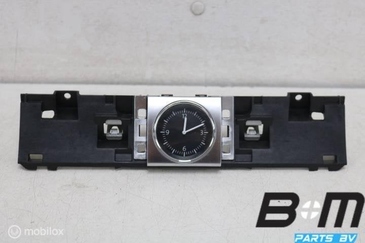 Klokje in dashboard VW Passat B7 3AA919204, Utilisé