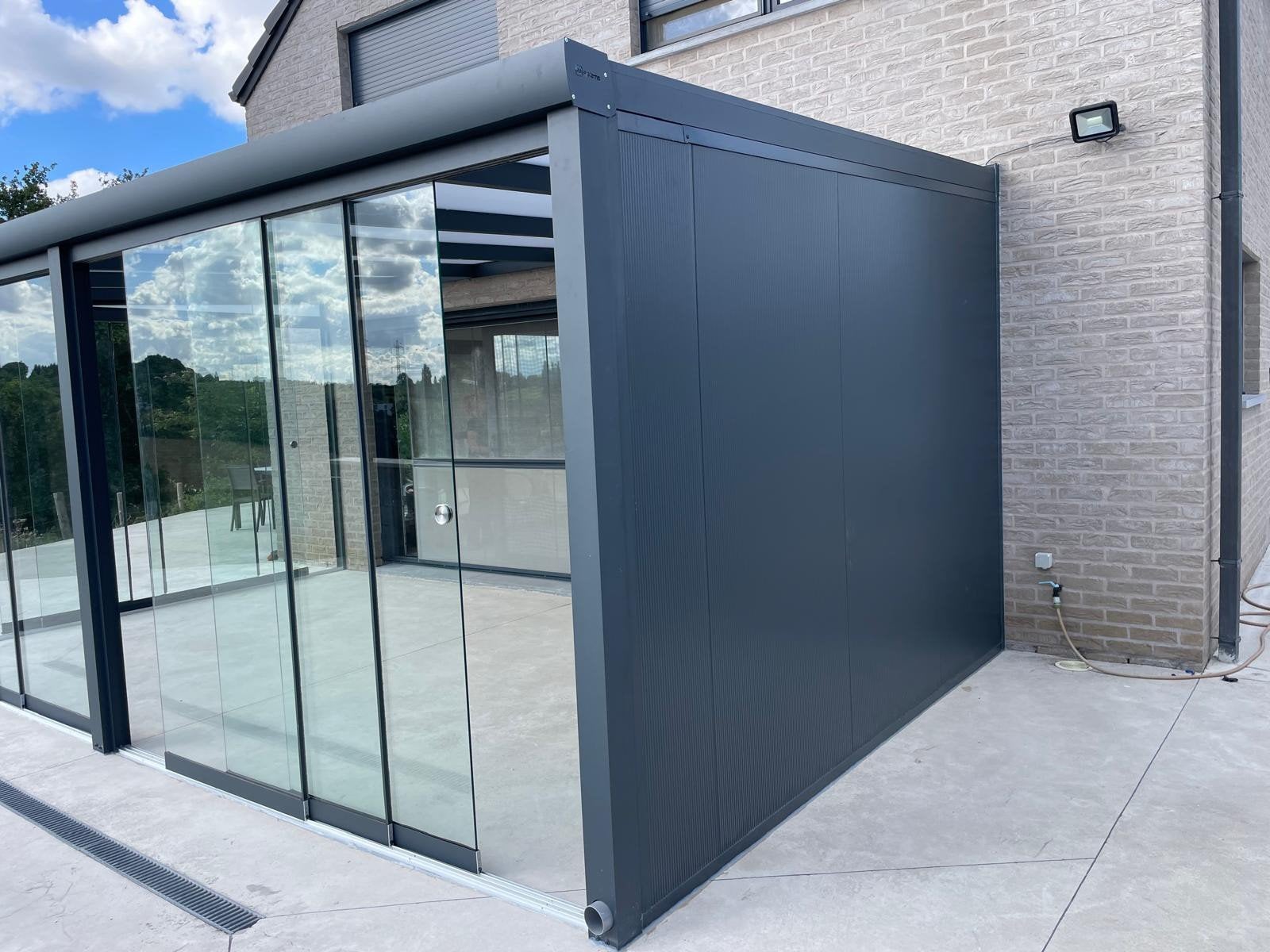 terrasoverkapping pergola schuifglazen glaswanden veranda, Ophalen