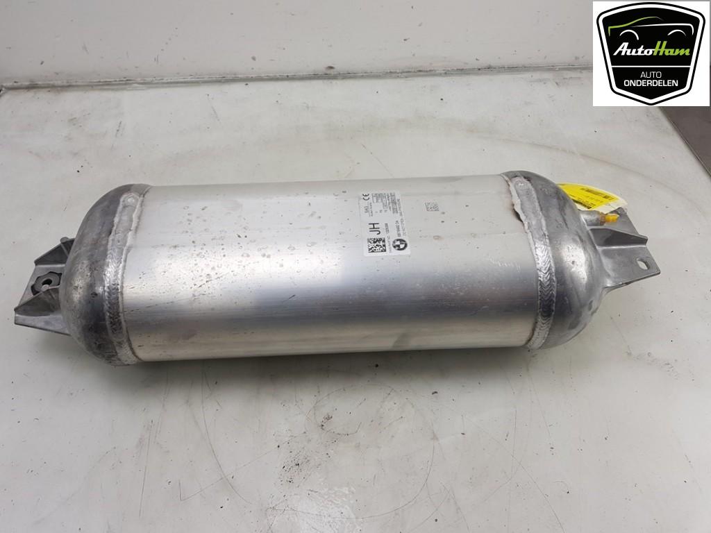 RÉSERVOIR D'AIR X5 (G05) (|687849204|37206878492|6878492|), Utilisé, BMW