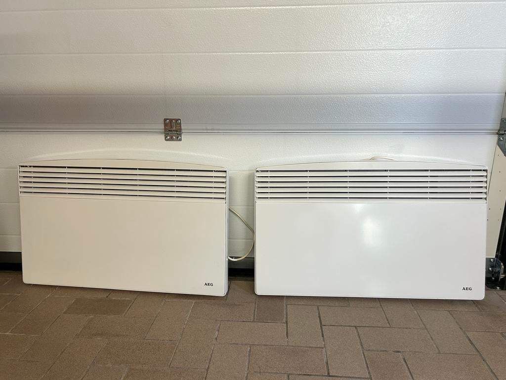 2x AEG WKL 2003 U Verwarming Wit, Doe-het-zelf en Bouw, Ophalen, Gebruikt, 800 watt of meer