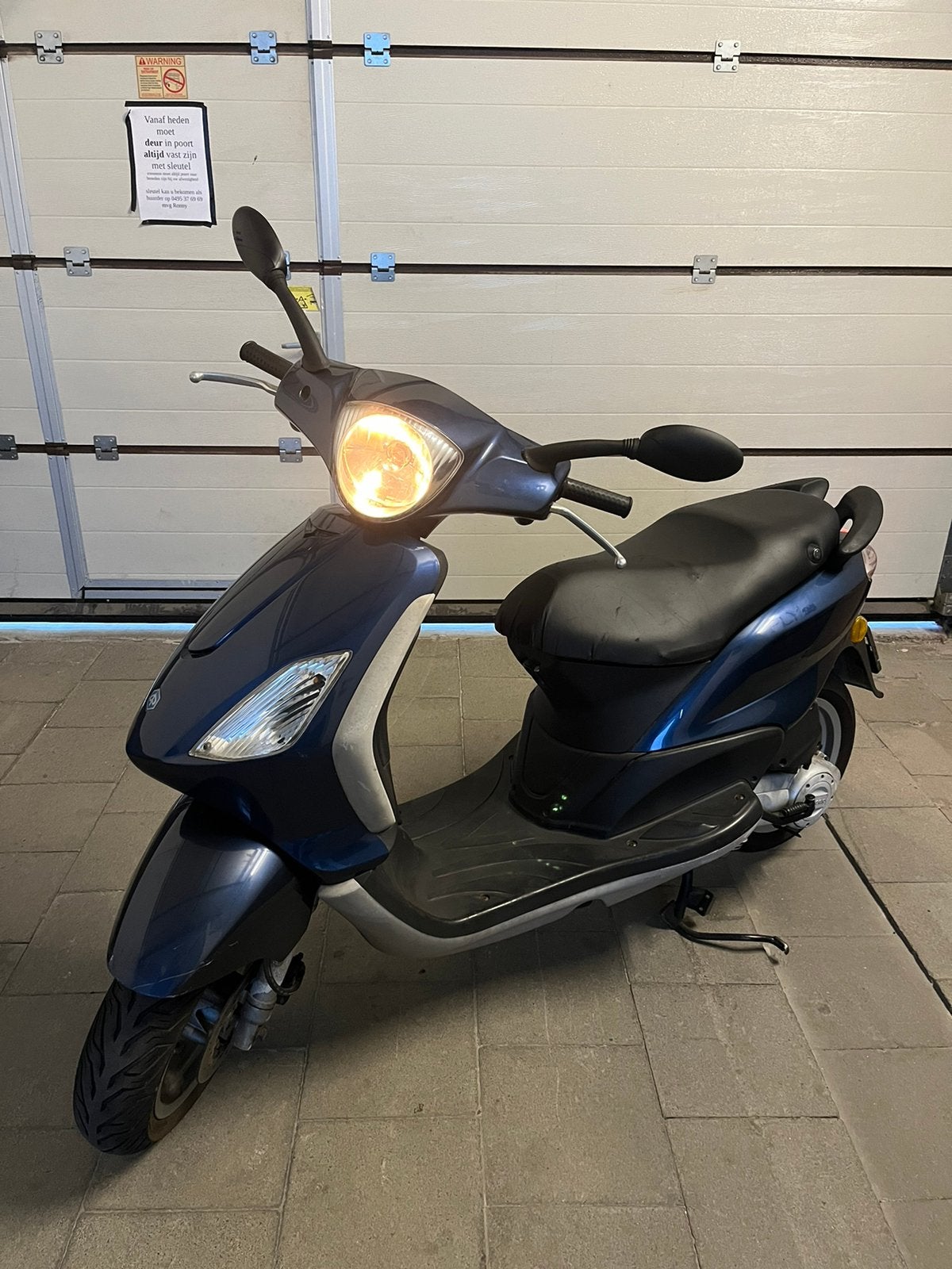 Piaggio Fly A klasse 4takt 2v, Vélos & Vélomoteurs, Enlèvement, Comme neuf, Piaggio