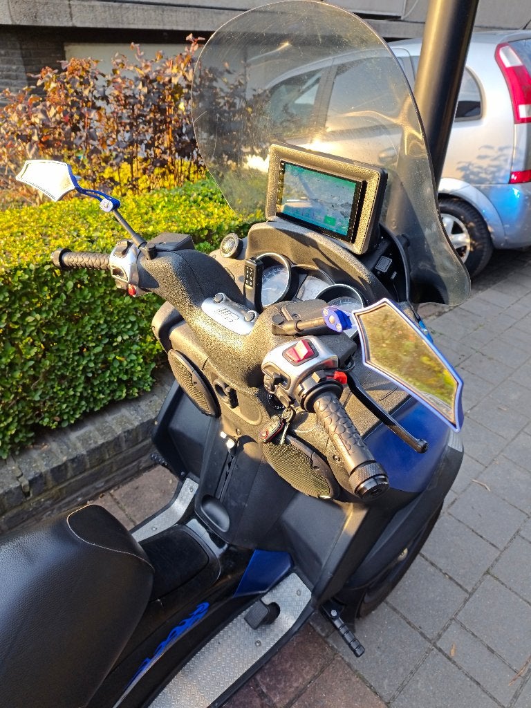 Moto piaggio Mp3, Motos, ABS, Scooter, Occasion, Particulier