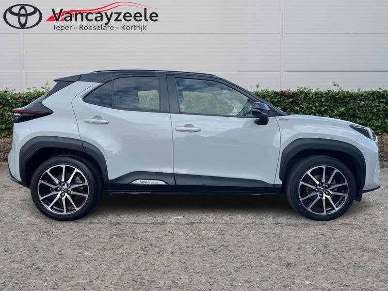 Toyota Yaris Cross GR Sport+cam+gps+sens V+A, Argent ou Gris, Achat, Euro 6, Noir