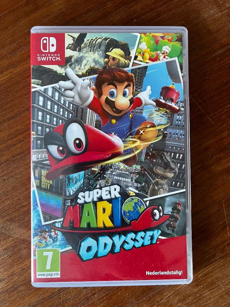 Nintendo Switch – Super Mario Odyssey, Ophalen of Verzenden, Zo goed als nieuw