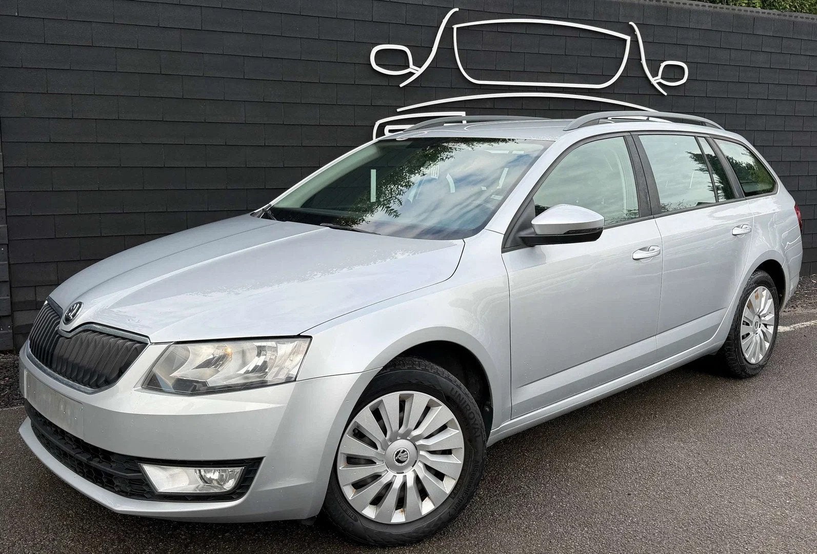 Skoda Octavia Octavia SW 1.6 CR TDi NAVI+CLIM AUTO, Auto's, Stof, Gebruikt, 4 cilinders, Bluetooth