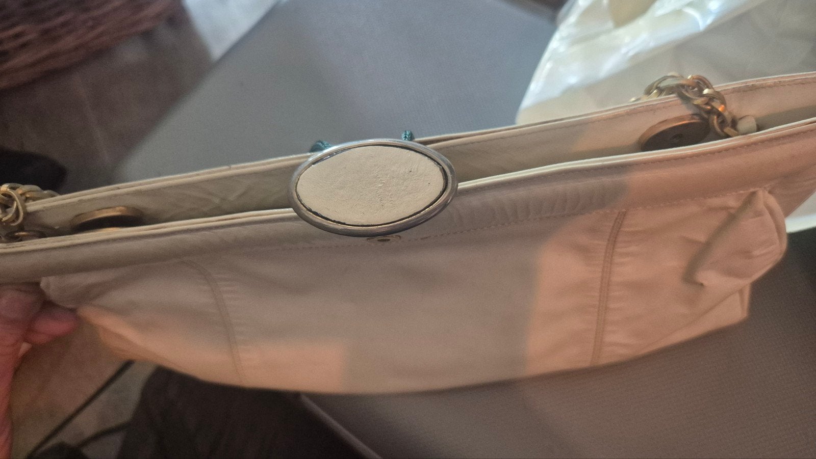 Sac de soirée vintage en cuir avec miroir dépliable, Enlèvement ou Envoi, Comme neuf, Blanc, Sac de soirée