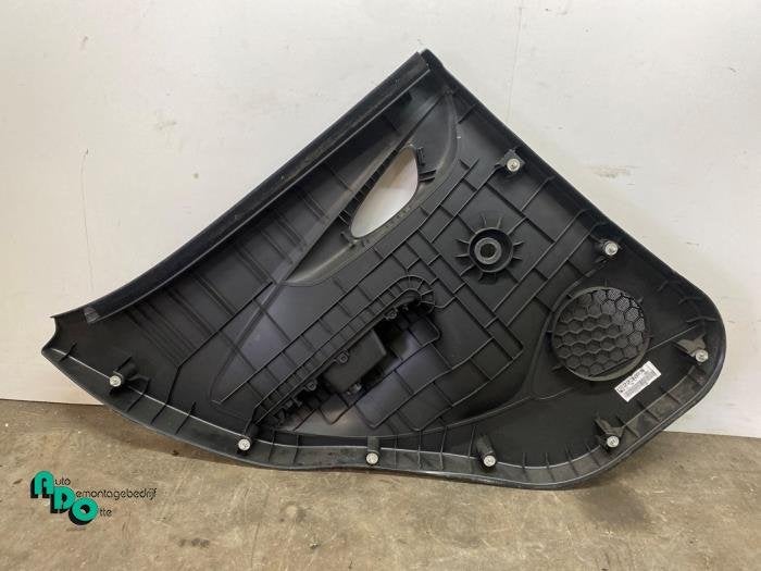 Portierbekleding 4Deurs rechts-achter van een Opel Karl (Kar, Gebruikt, -, -, Opel