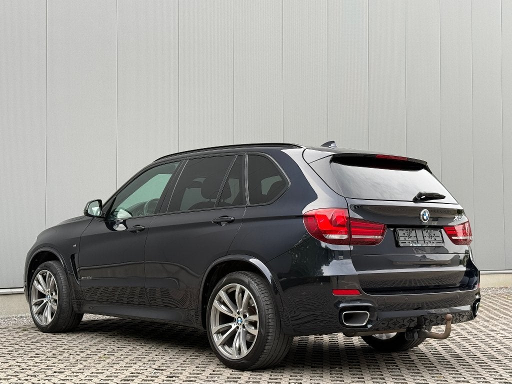 BMW X5 3.0dAS xDrive30 M-Pack Pano 360Camera HeadUp Keyless, Autos, BMW, Cuir, Entreprise, 5 portes, 6 cylindres