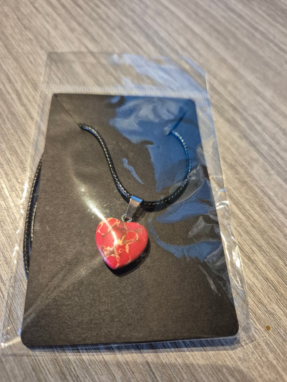 Ketting met hanger, Envoi, Rouge, Avec pendentif