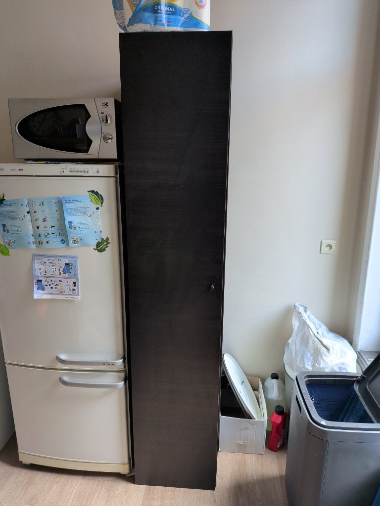 Armoire à donner (gratuit), Maison & Meubles, Armoires | Autre, Utilisé, Enlèvement