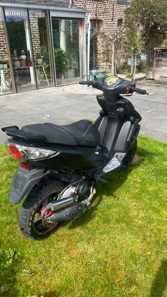 TGB Bullet A-klasse 2-takt – rijdt 45-50 km/u, Ophalen, Zo goed als nieuw