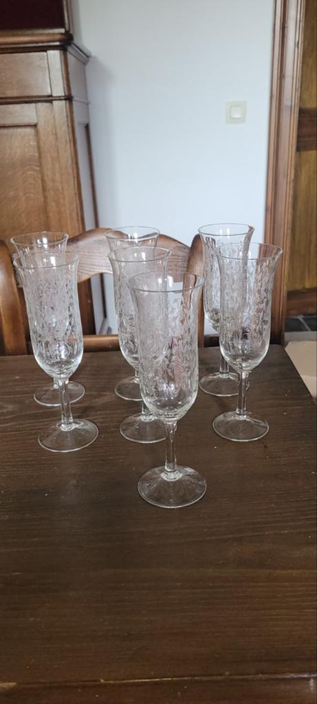 7 oude fijn kristallen champagneglazen, Antiek en Kunst, Ophalen