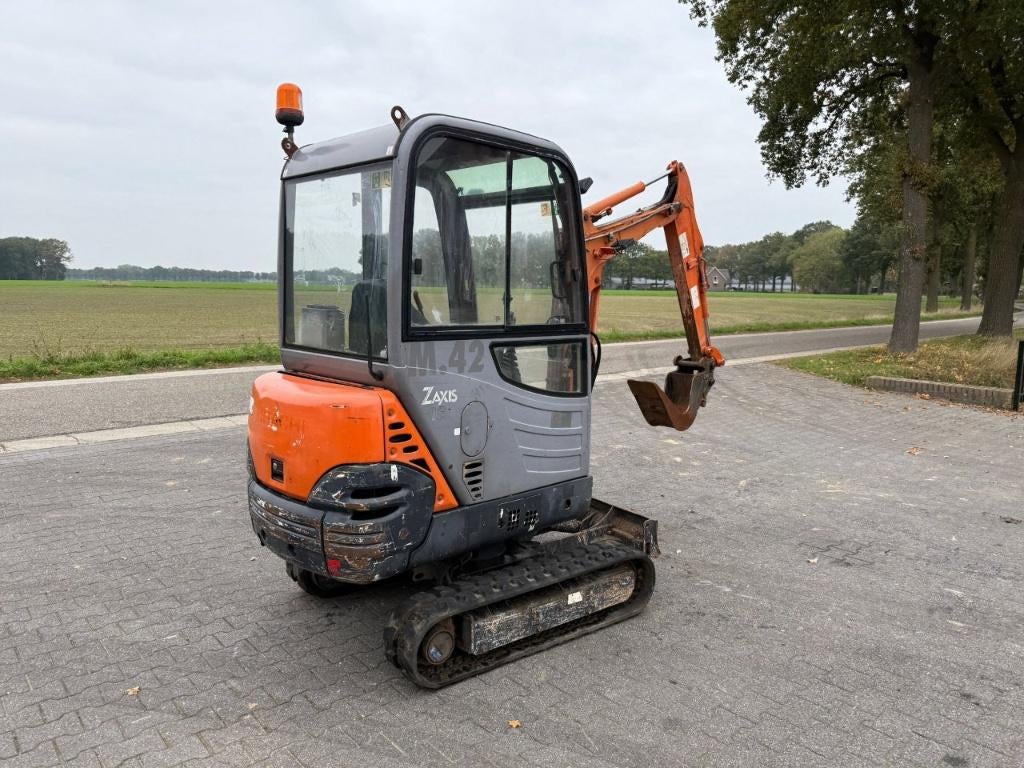 Hitachi ZX18 CLR minigraver, Enlèvement