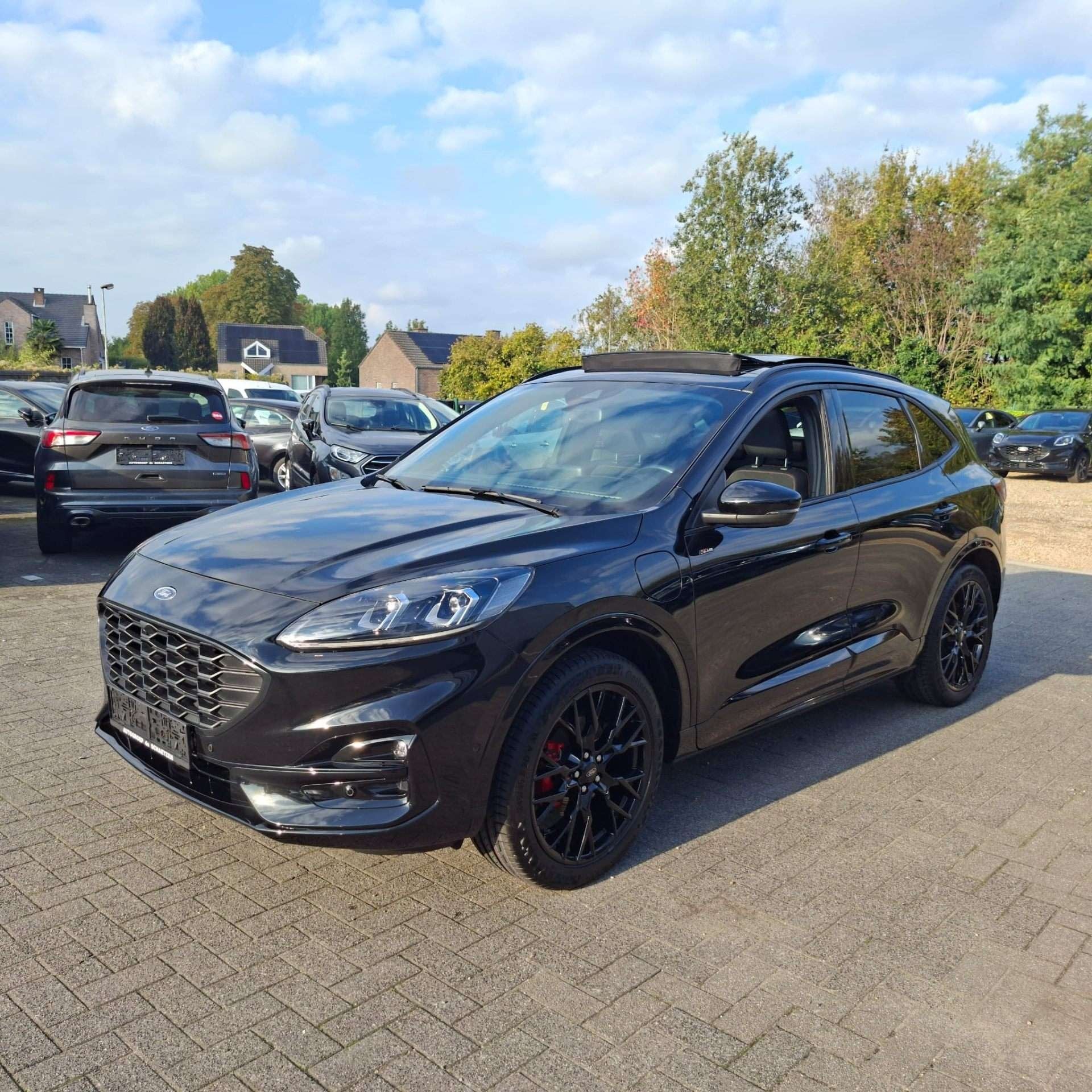 Ford Kuga ST-Line X PHEV Agata Black (bj 2023, automaat), Auto's, Gebruikt, Zwart, Bedrijf, 5 zetels