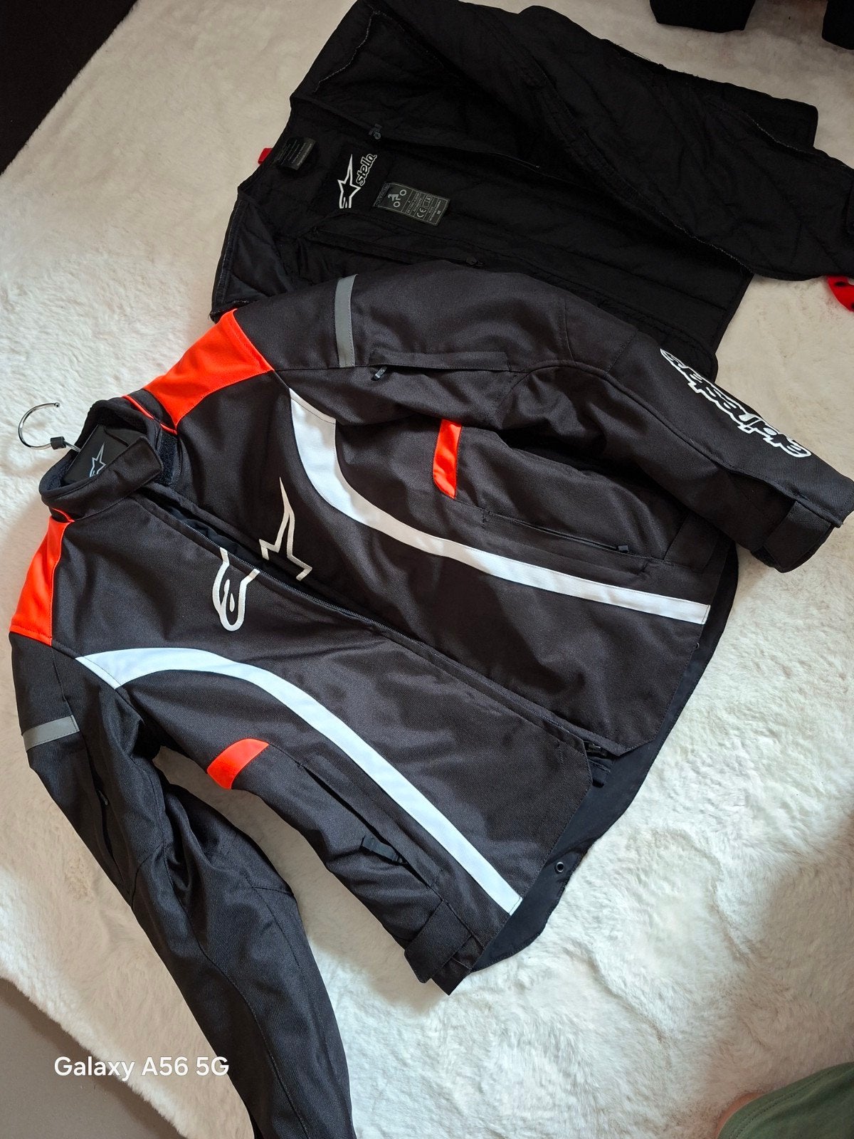 Veste Alpinestar enfant Taille M et bottes moto, Motos, Seconde main, Bottes, Enlèvement, Alpinestars