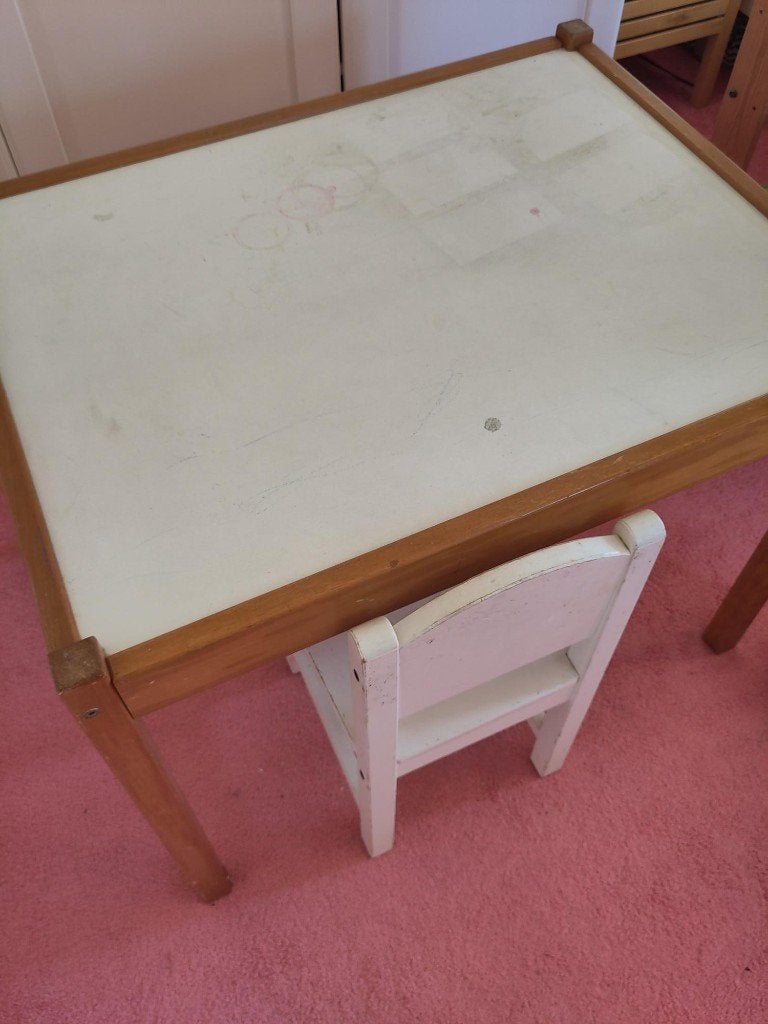 Kindertafel en -stoeltje, Kinderen en Baby's, Ophalen, Gebruikt, Tafel(s) en Stoel(en)