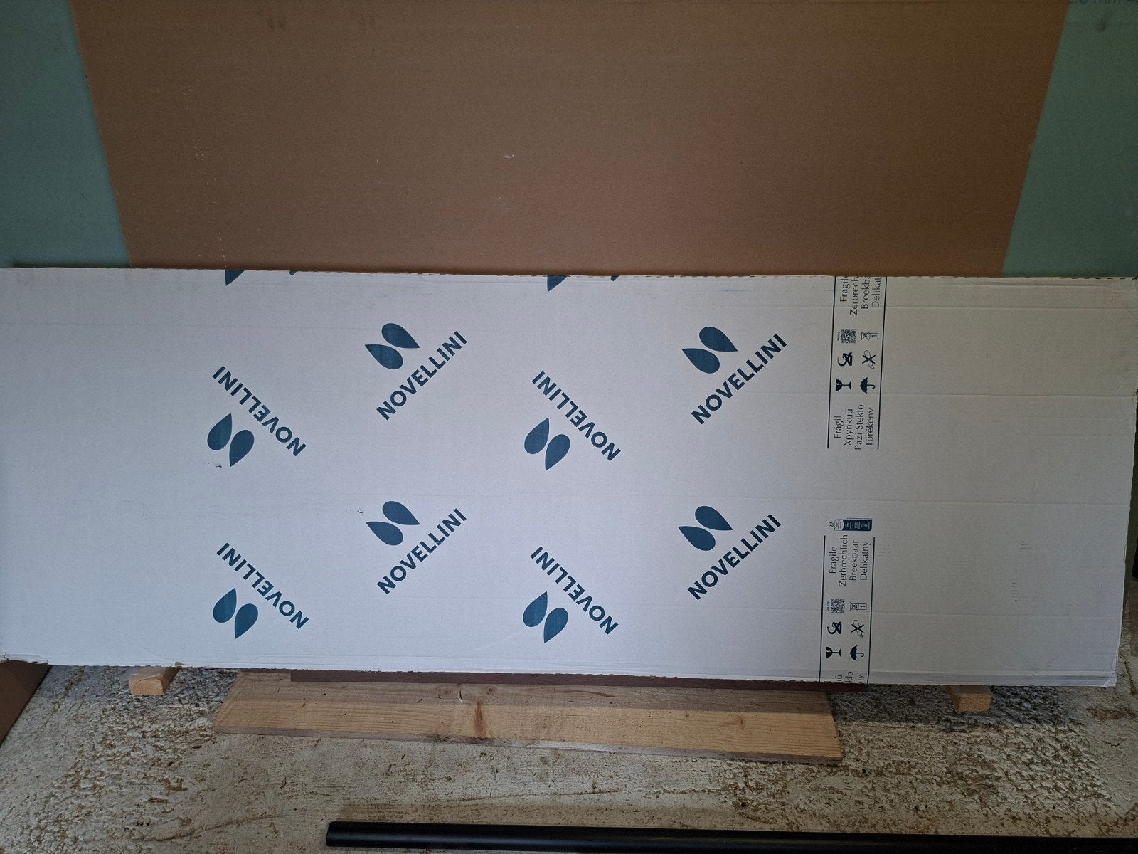 douchedeur novellini Young mat glas, Doe-het-zelf en Bouw, Ophalen of Verzenden, Nieuw, Glas, Douche