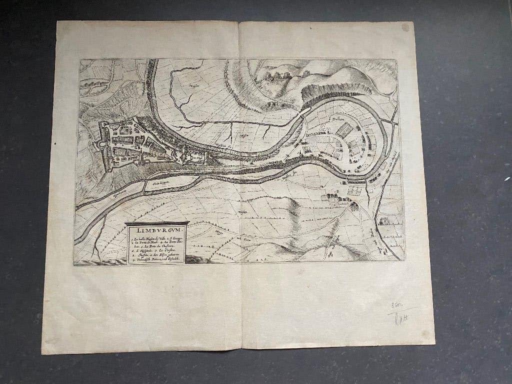 Limburg plan kaart  17de of 18de eeuw, Antiek en Kunst, Kunst | Etsen en Gravures, 33 cm, Ets, Cartografie, Ophalen of Verzenden