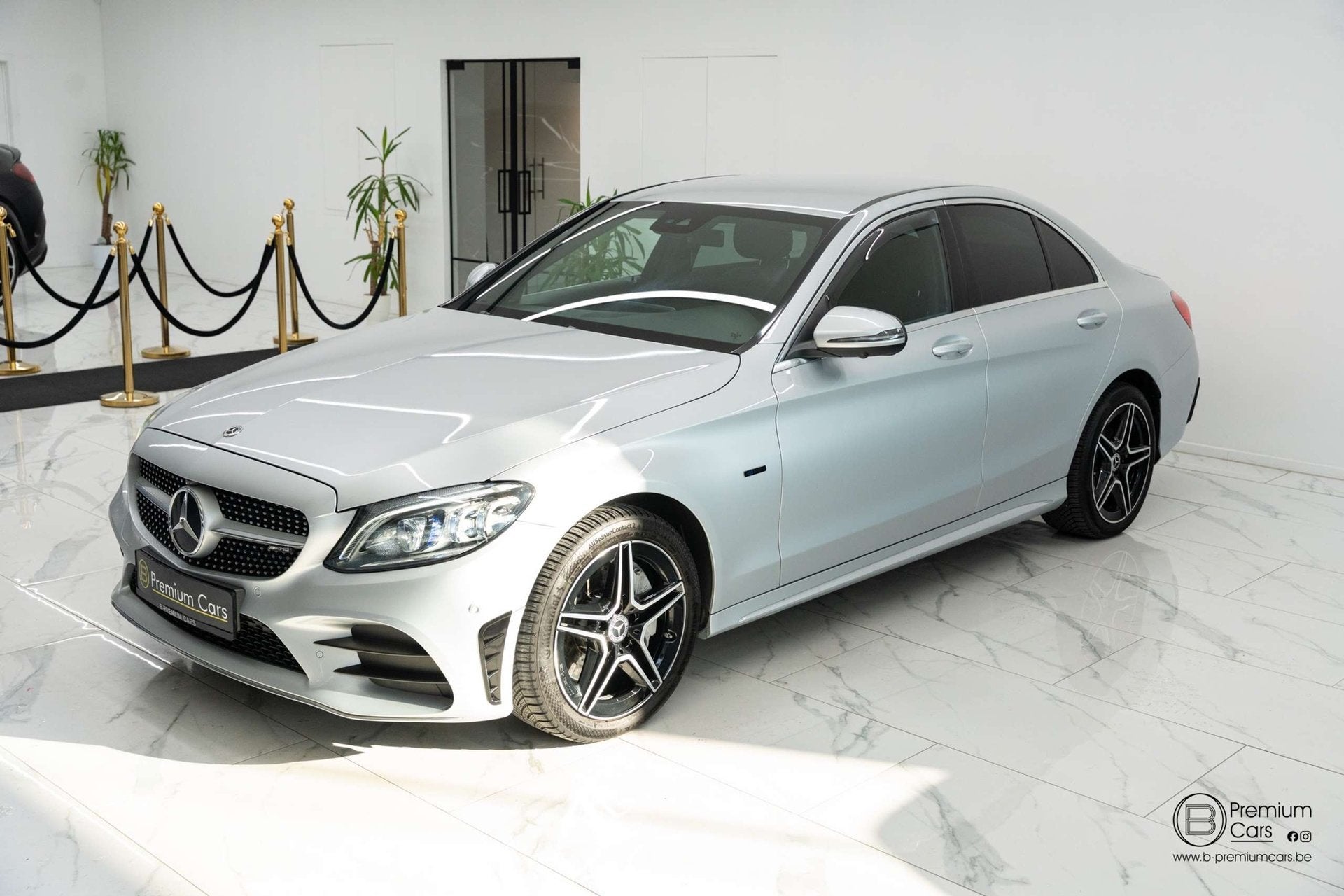 Mercedes-Benz C 300 e AMG! Night, Burmester, 360, Sfeer!, Auto's, Mercedes-Benz, Automaat, 4 deurs, 230 kW, Gebruikt