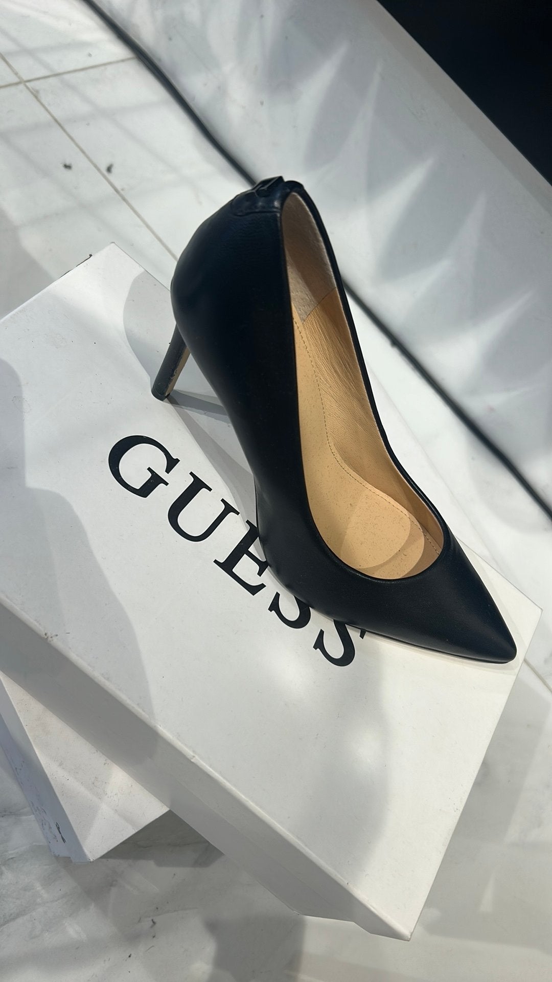 Guess zwarte pomp, Kleding | Dames, Ophalen, Nieuw, Zwart, Pumps