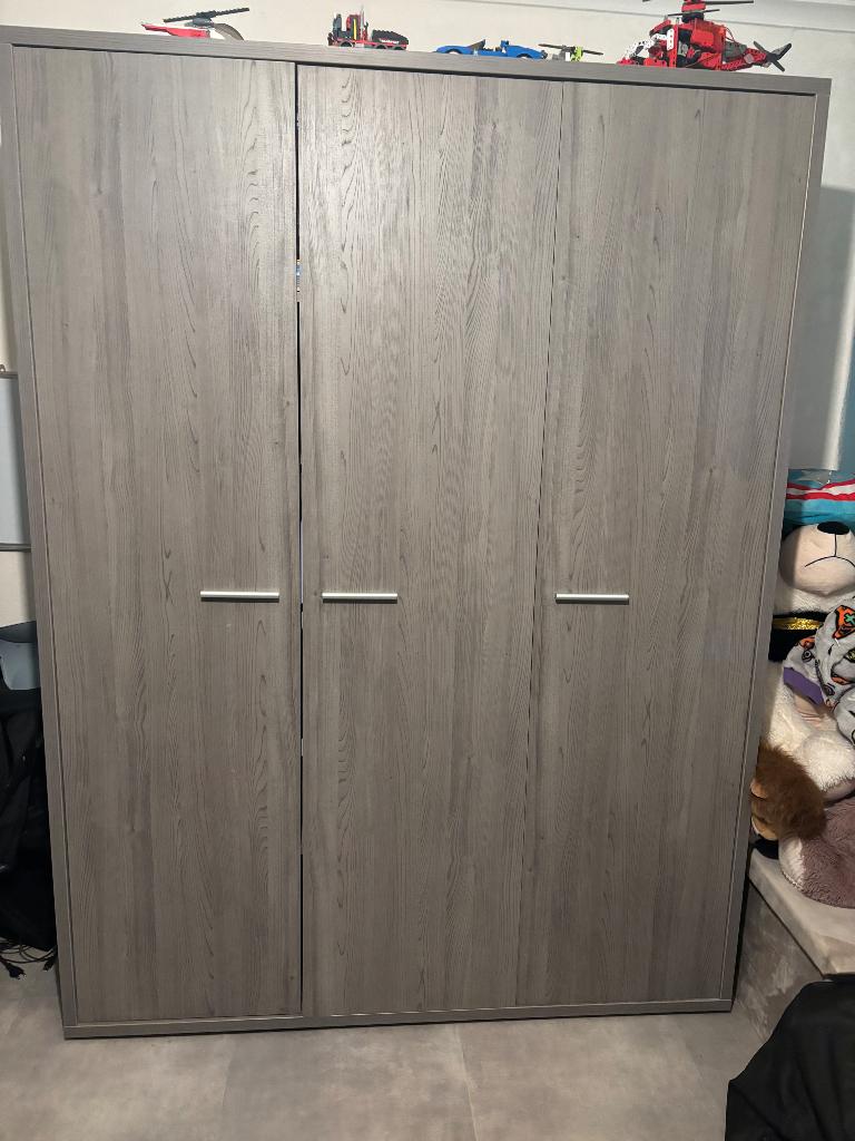 Chambre pour garçon, Enlèvement, Utilisé, Une personne