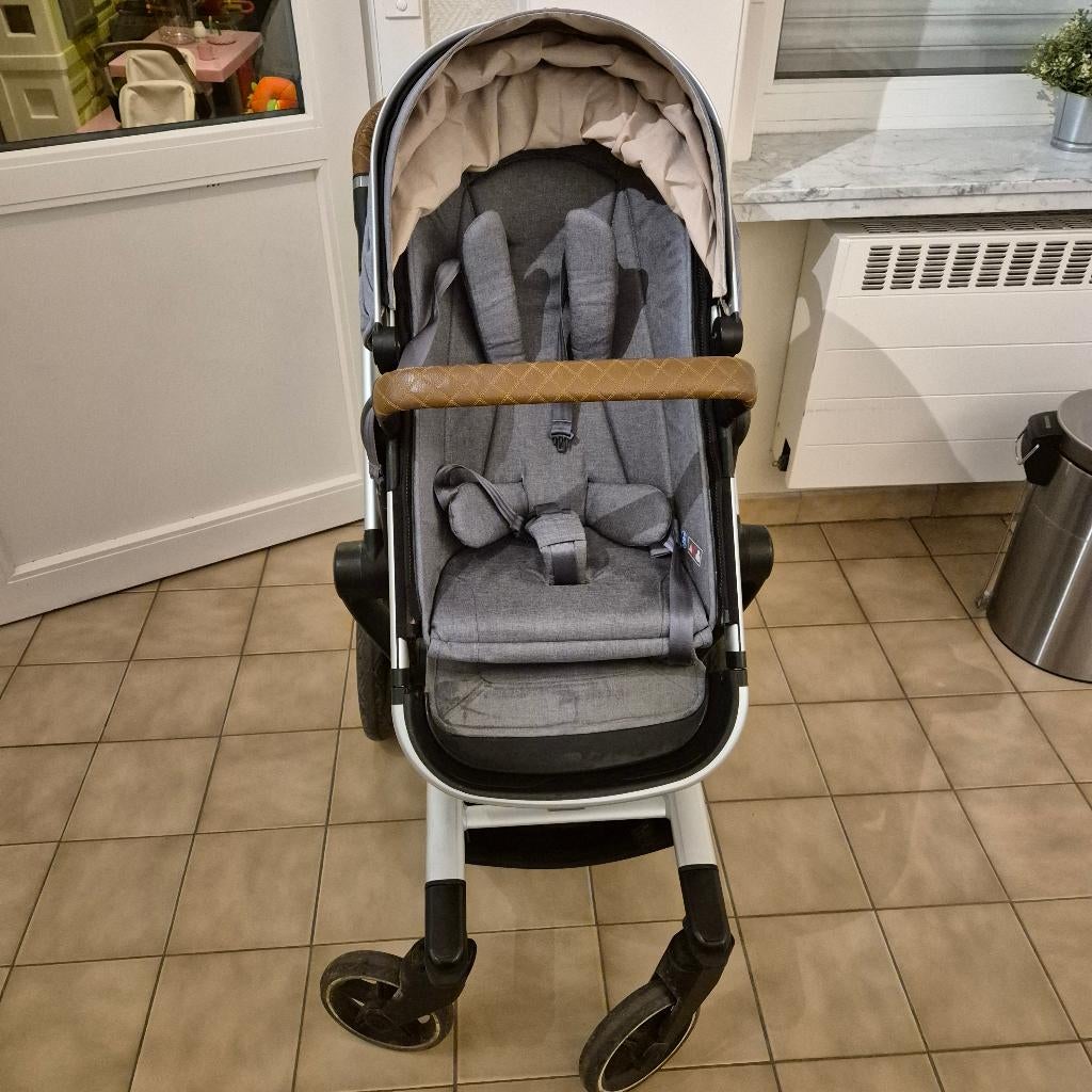 Joolz buggy, Kinderen en Baby's, Ophalen, Zo goed als nieuw, Overige merken, Zonnekap