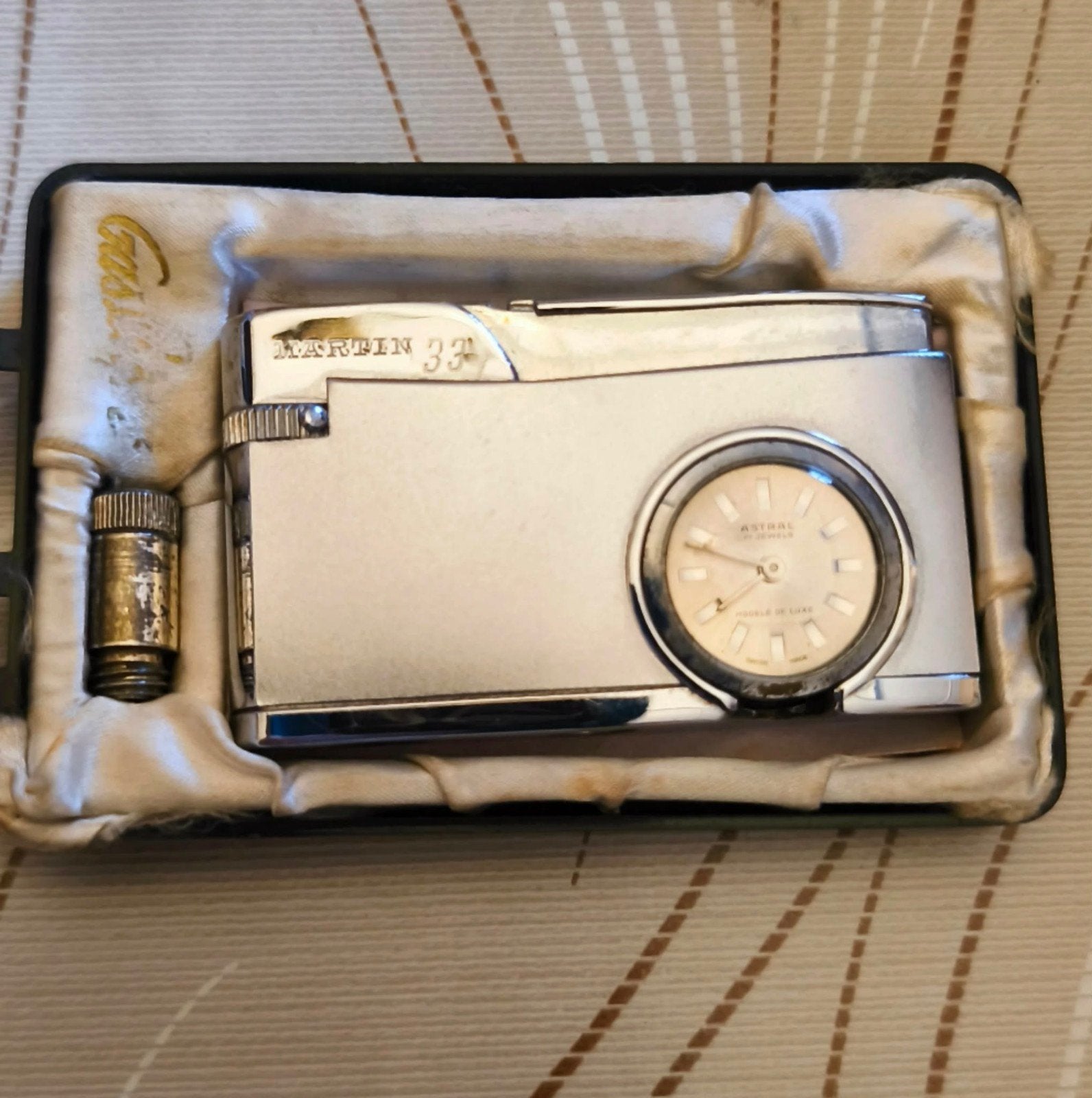 Briquet vintage avec montre intégrée, Enlèvement, Briquet