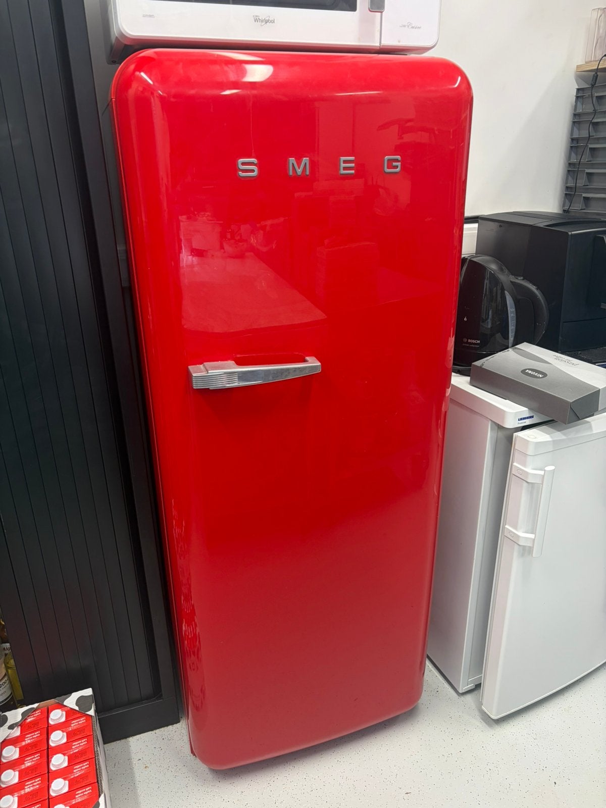 Rode smeg ijskast, Ophalen, Zo goed als nieuw