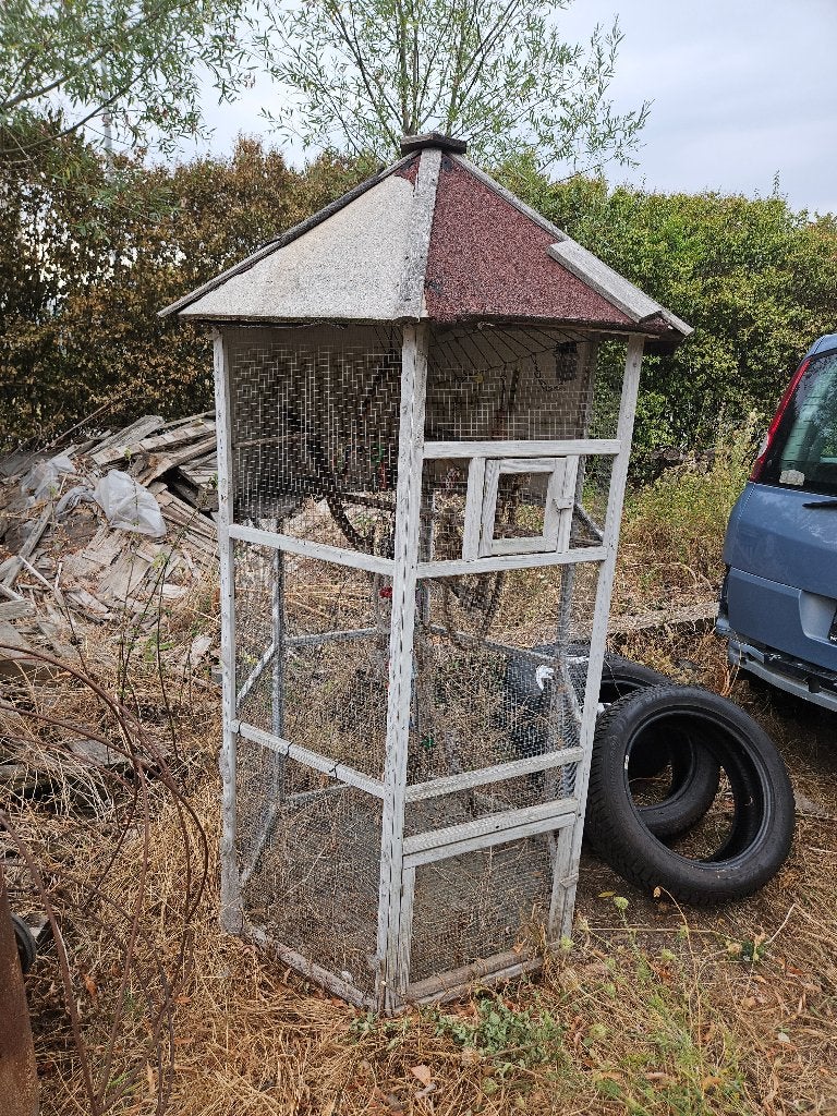 Grote vogelkooi / volière, Animaux & Accessoires, Enlèvement, Utilisé, Bois, Cage à oiseaux