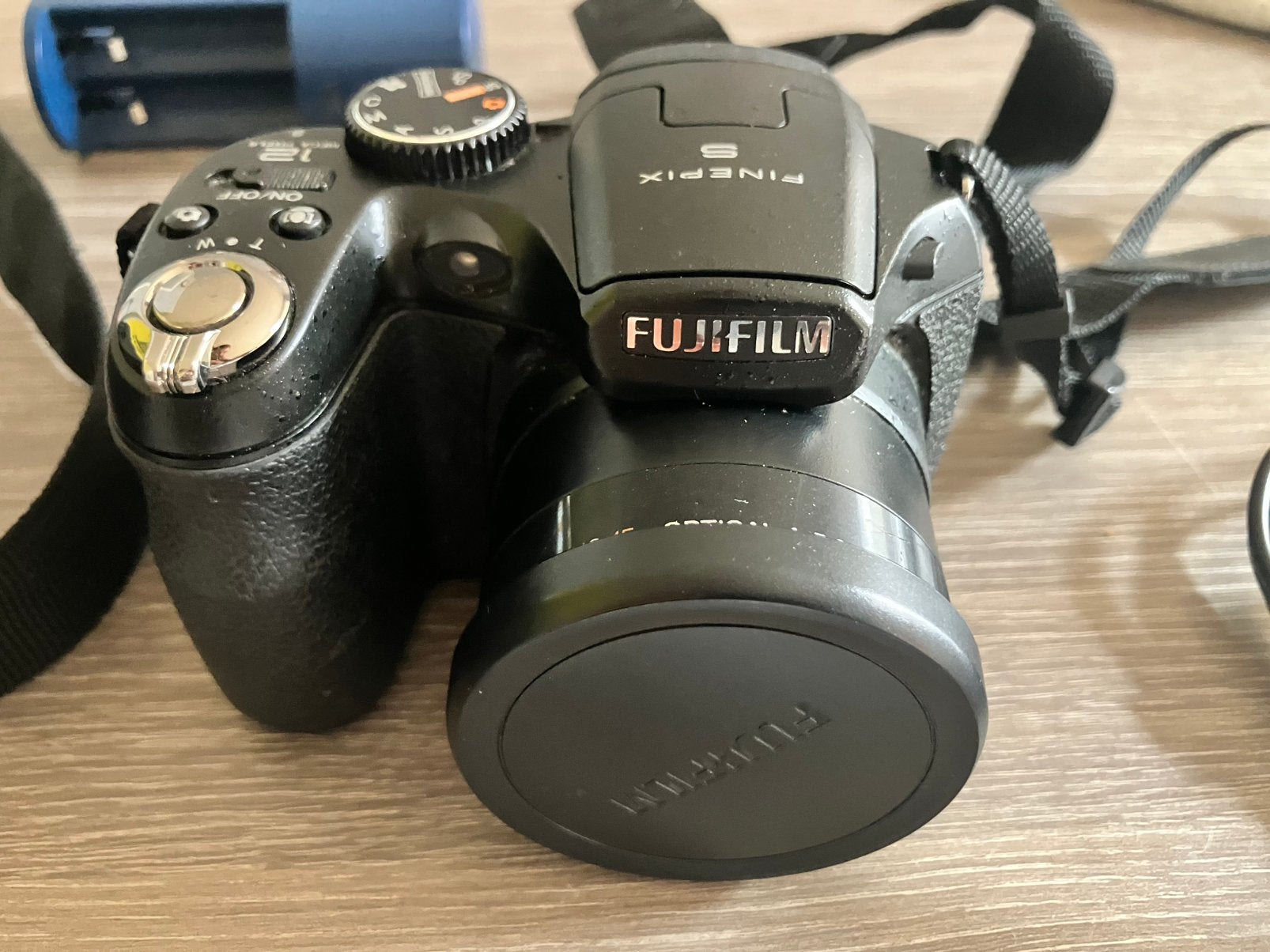 Fujifilm S1600 series digitale camera, Ophalen of Verzenden, Zo goed als nieuw