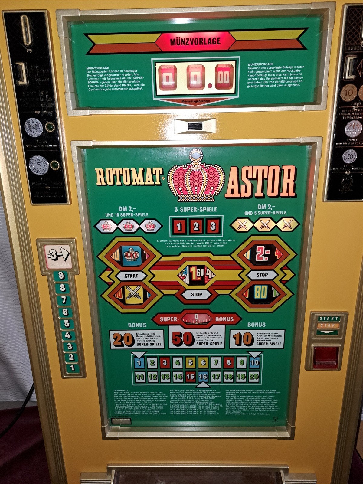 kast kasten Duitse gokkast decoratie, Ophalen